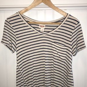 ✨2 for $10✨ Woman’s Mossimo Top XS